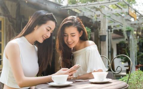 快手Q1：一面向阳而生，一面难寻光亮